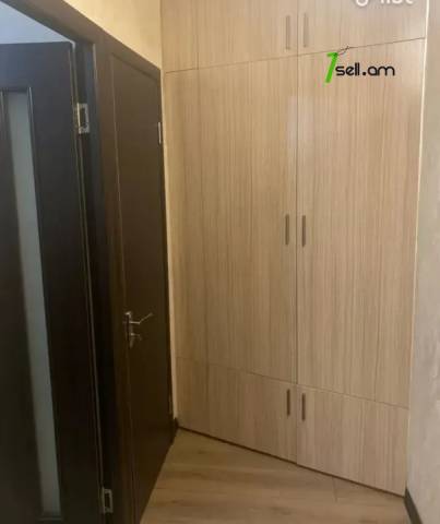 2 սենյականոց բնակարան, Նորաշեն թաղամաս, 52 քմ, 7/16 հարկ, կապիտալ վերանորոգված