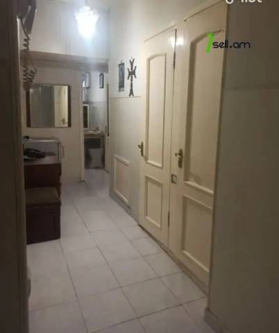 2 սենյականոց բնակարան Արտեմ Միկոյան փողոցում, 66 քմ, 3/5 հարկ, քարե շենք