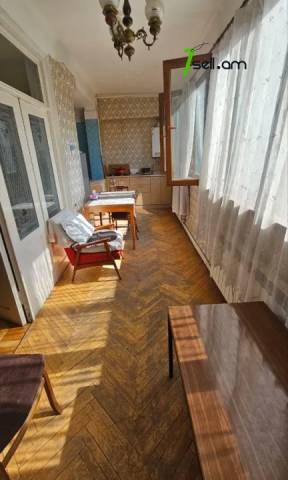 3 սենյականոց բնակարան Տիգրան Մեծի պողոտայում, 90 քմ, 4/9 հարկ, մասնակի վերանորոգում