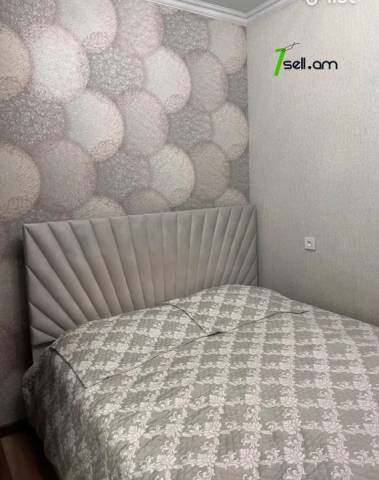 4 սենյականոց բնակարան Զաքարիա Քանաքեռցու փողոցում, 92 քմ, մի քանի պատշգամբ, կապիտալ վերանորոգված