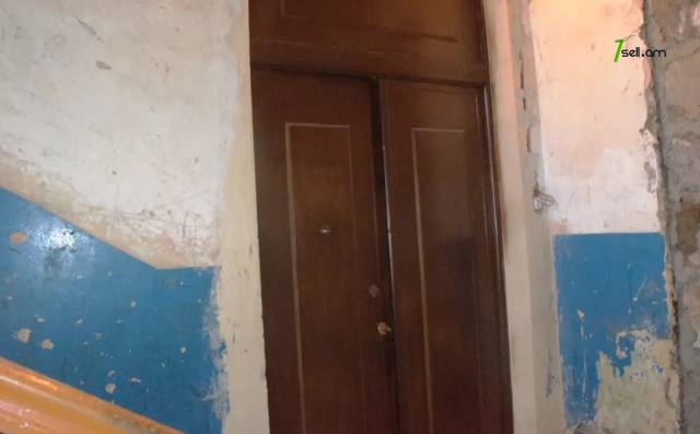 5 սենյականոց բնակարան Ավետիք Իսահակյանի փողոցում, 227 ք.մ., 2 սանհանգույց, բարձր առաստաղներ