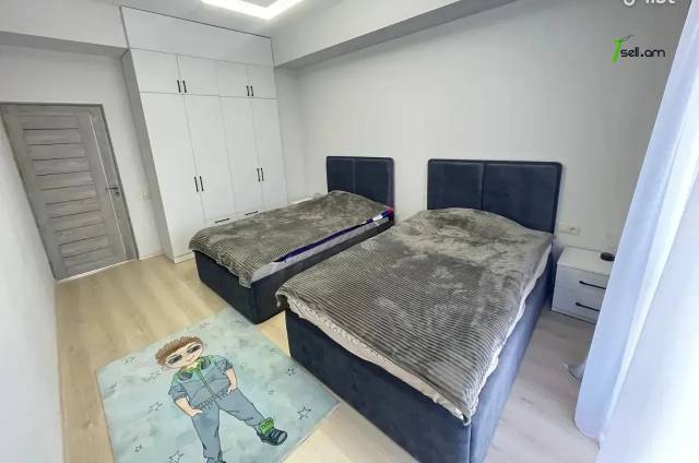 4 սենյականոց բնակարան նորակառույց շենքում Արամ Խաչատրյան փողոցում, 104 քմ, 5/13 հարկ