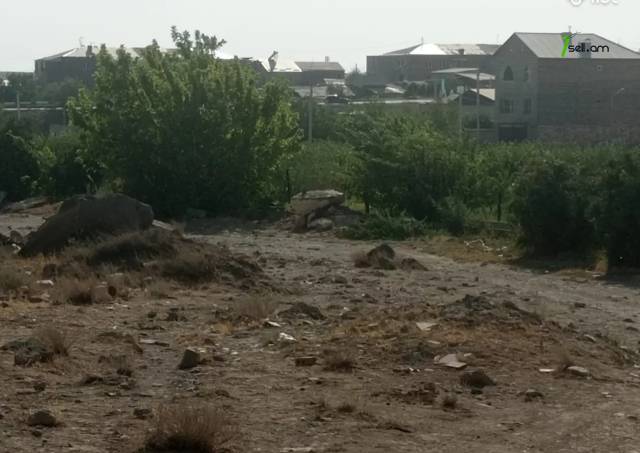 Գյուղատնտեսական հողատարածք Պռոշյանում, 2070 ք.մ.