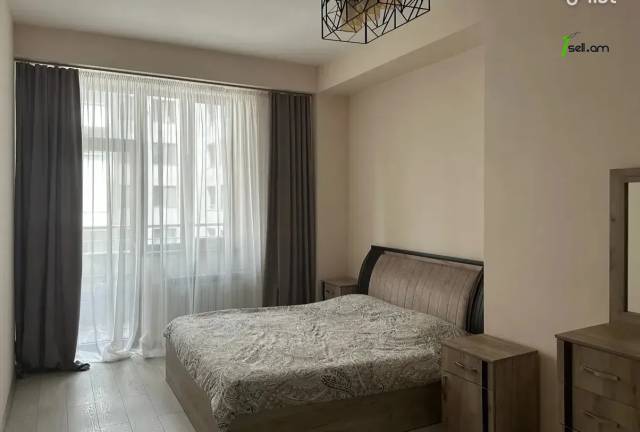 2 սենյականոց բնակարան նորակառույց շենքում Պարույր Սևակի փողոցում, 70 ք.մ., 10/15 հարկ