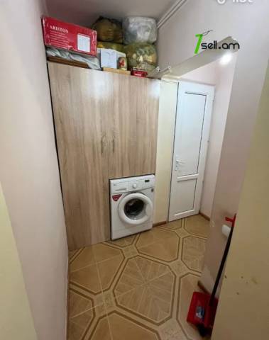 2 սենյականոց բնակարան Քանաքեռի 14-րդ փողոցում, 52 քմ, 5/9 հարկ, կապիտալ վերանորոգված