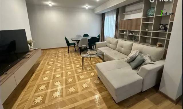 3 սենյականոց բնակարան Արցախի պողոտայում, 85 ք.մ., 2 սանհանգույց, բարձր առաստաղներ