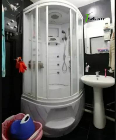 3 սենյականոց բնակարան Մանթաշյան փողոցում, 80 քմ, 3/5 հարկ, դիզայներական ոճով վերանորոգված, քարե շենք