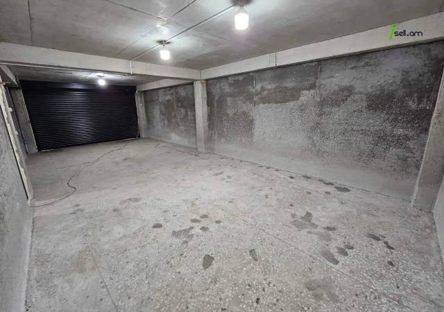 Չորս հարկանի տուն, Հյուսիսային ճառագայթ Արաբկիրում, 660 ք.մ., 3+ սանհանգույց, կապիտալ վերանորոգված