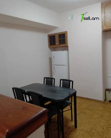2 սենյականոց բնակարան Ամիրյան փողոցում, 70 քմ, 6/9 հարկ, կապիտալ վերանորոգված