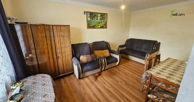 1 սենյականոց բնակարան, Sebastia St, 32 քմ, կապիտալ վերանորոգված, քարե շենք