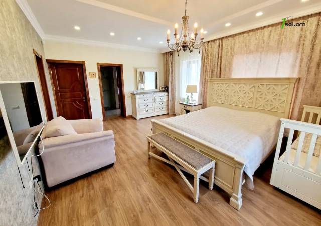 Չորս հարկանի տուն Առինջի 21-րդ փողոցում Առինջում, 950 քմ, 3+ սանհանգույց