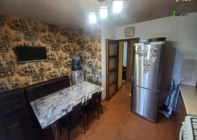 3 սենյականոց բնակարան Արմեն Տիգրանյանի փողոցում, 115 քմ, 2/5 հարկ, 2 սանհանգույց, եվրովերանորոգված