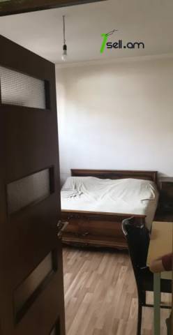 Բազմաֆունկցիոնալ գույք Լեոյի փողոցում կենտրոնում, 540 ք.մ.