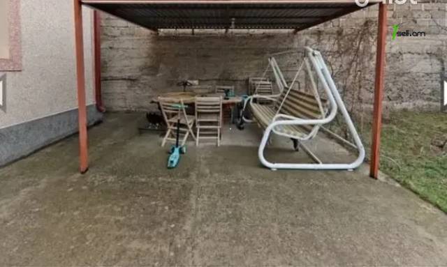 Երկու հարկանի քարե տուն Մոլդովական փողոցում Նոր Նորքում, 275 քմ, 2 սանհանգույց, կապիտալ վերանորոգված