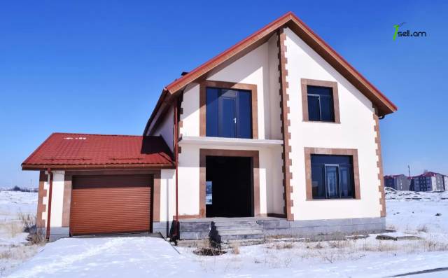 Երկու հարկանի քարե տուն, Մուշ 2 թաղամաս Գյումրիում, 252 ք.մ.