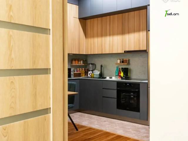 2 սենյականոց բնակարան նորակառույց շենքում Նիկողայոս Ադոնցի փողոցում, 43 քմ, 5/8 հարկ