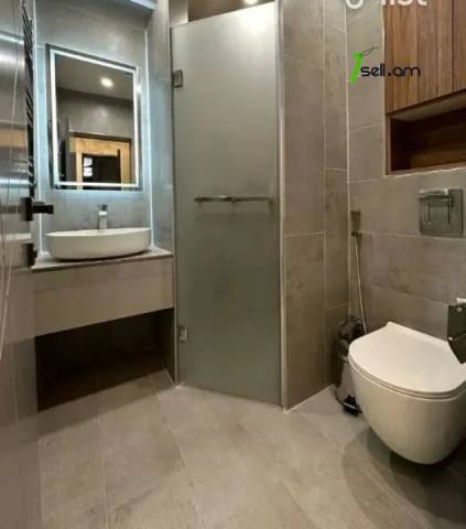 2 սենյականոց բնակարան Խորենացու փողոցում, 38 ք.մ., բարձր առաստաղներ, 3/5 հարկ