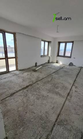 3 սենյականոց բնակարան նորակառույց շենքում Պարույր Սևակի փողոցում, 106 ք.մ., 3/14 հարկ