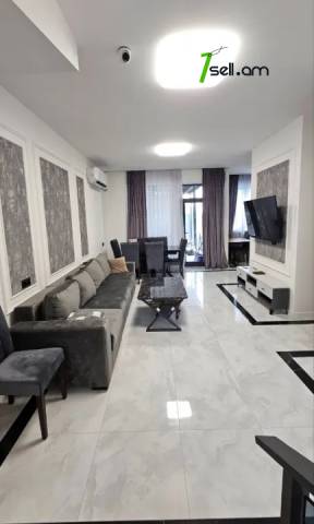 Երկու հարկանի քարե տուն, Դուրյան թաղամաս Ավանում, 390 քմ, 2 սանհանգույց, կապիտալ վերանորոգված