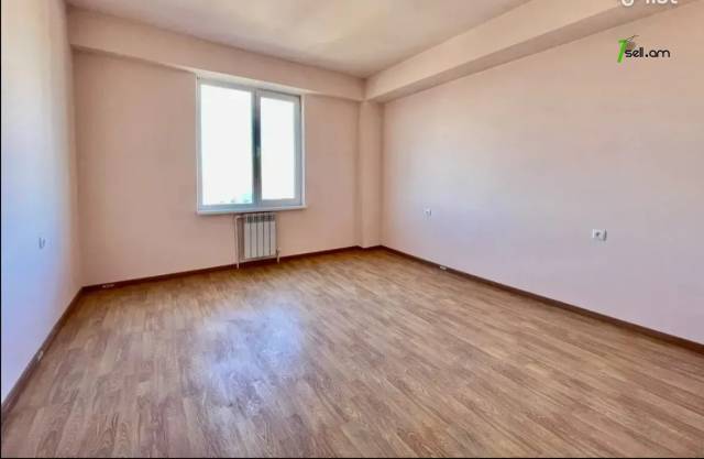 2 սենյականոց բնակարան նորակառույց շենքում Շինարարների փողոցում, 70 ք.մ., 11/14 հարկ