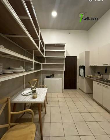 Հյուրանոց Արտաշիսյան փողոցում Շենգավիթում, 700 քմ