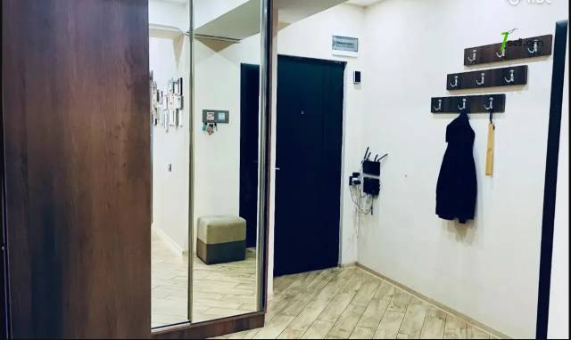 3 սենյականոց բնակարան, Դավթաշեն 1-ին թաղամաս, 90 ք.մ., նախավերջին հարկ, կապիտալ վերանորոգված