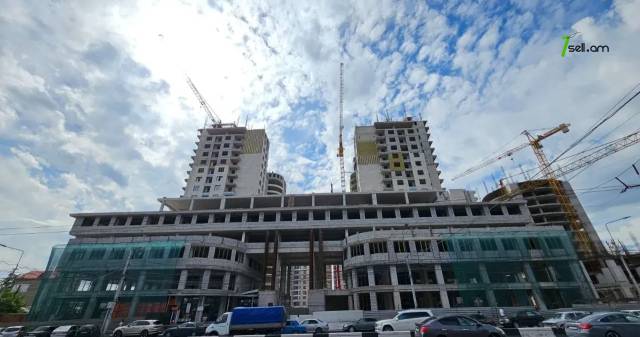 2 սենյականոց բնակարան նորակառույց շենքում, Բնակելի համալիր Բյուրեղ, 60 քմ, 13/18 հարկ