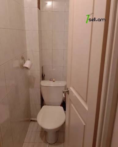 3 սենյականոց բնակարան Ամիրյան փողոցում, 84 ք.մ., 7/11 հարկ, կապիտալ վերանորոգված