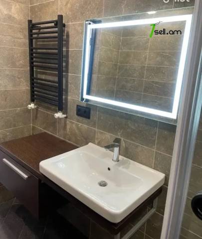 2 սենյականոց բնակարան նորակառույց շենքում Կոմիտասի պողոտայում, 94 քմ, 11/16 հարկ, բարձր առաստաղներ