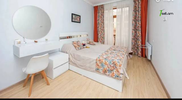 3 սենյականոց բնակարան նորակառույց շենքում, Улица Адонца, 100 քմ, նախավերջին հարկ, 2 սանհանգույց