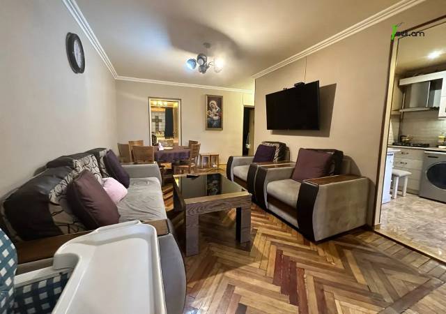 3 սենյականոց բնակարան Զաքյան փողոցում, 90 ք.մ., 1/5 հարկ, կապիտալ վերանորոգված, քարե շենք