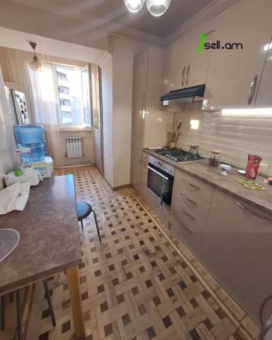 4 սենյականոց բնակարան Սարյանի փողոցում, 100 ք.մ., 7/9 հարկ, կապիտալ վերանորոգված