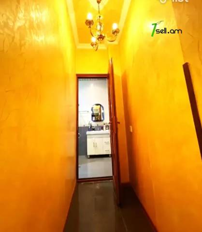 Երեք հարկանի քարե տուն Էրեբունիում, 134 ք.մ., 3+ սանհանգույց, կապիտալ վերանորոգված