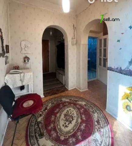 Ընդարձակ 1 սենյականոց բնակարան, Karapet Ulnetsi street, 56 ք.մ., 6/9 հարկ