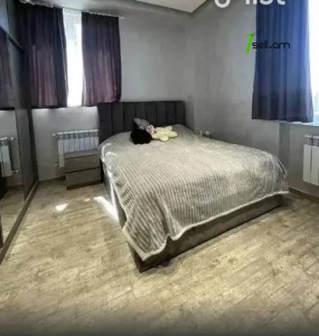 2 սենյականոց բնակարան նորակառույց շենքում Նաիրի Զարյան փողոցում, 90 ք.մ., բարձր առաստաղներ