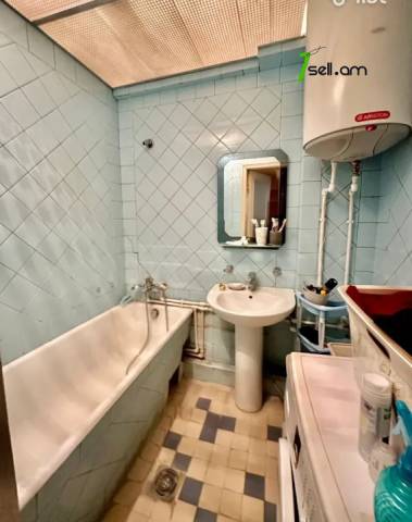 3 սենյականոց բնակարան Տիգրան Մեծի պողոտայում, 68 քմ, 4/10 հարկ