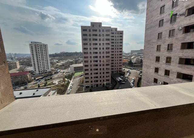 3 սենյականոց բնակարան նորակառույց շենքում Ծարավ աղբյուրի փողոցում, 101 ք.մ., 9/16 հարկ