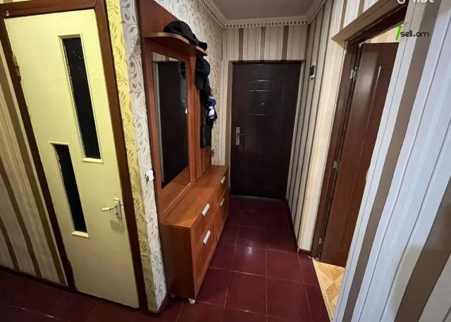 3 սենյականոց բնակարան Լեփսիուսի փողոցում, 73 ք.մ., 1/4 հարկ, եվրովերանորոգված