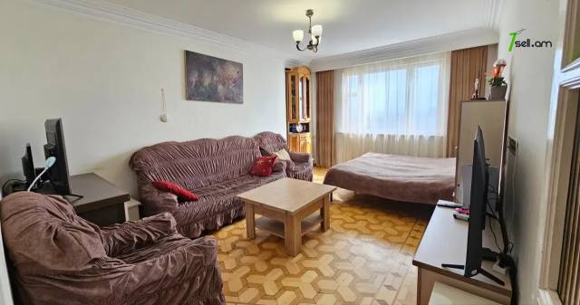 3 սենյականոց բնակարան Մառի փողոցում, 93 ք.մ., 12/16 հարկ, կոսմետիկ վերանորոգում