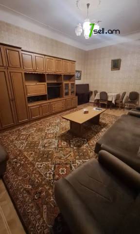 3 սենյականոց բնակարան Թումանյան փողոցում, 100 քմ, 1/5 հարկ, 2 սանհանգույց, կապիտալ վերանորոգված