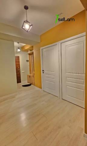 2 սենյականոց բնակարան Միքայել Չայլախյան փողոցում, 90 ք.մ., 10/16 հարկ, կապիտալ վերանորոգված