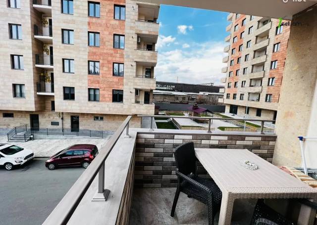 3 սենյականոց բնակարան նորակառույց շենքում, Նիկողայոս Տիգրանյան փողոցի փակուղի, 80 ք.մ.