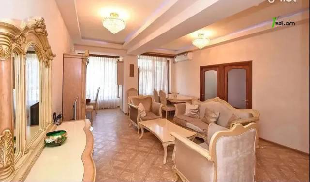 4 սենյականոց բնակարան նորակառույց շենքում Մեսրոպ Մաշտոցի պողոտայում, 102 քմ, 3/14 հարկ