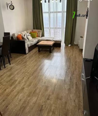 3 սենյականոց բնակարան նորակառույց շենքում Նիկողայոս Ադոնցի փողոցում, 68 ք.մ., 15/17 հարկ