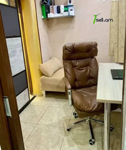 3 սենյականոց բնակարան Բաշինջաղյան փողոցում, 67 ք.մ., կապիտալ վերանորոգված