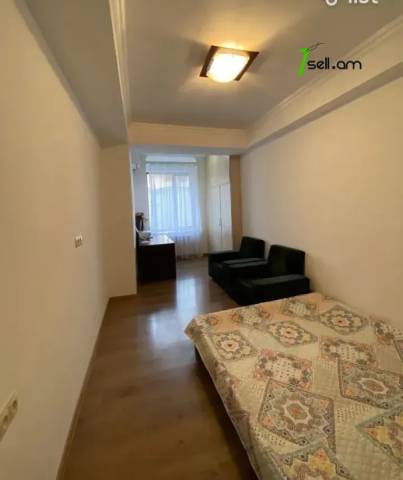 3 սենյականոց բնակարան նորակառույց շենքում Վերին Անտառային փողոցում, 100 ք.մ., 3/8 հարկ