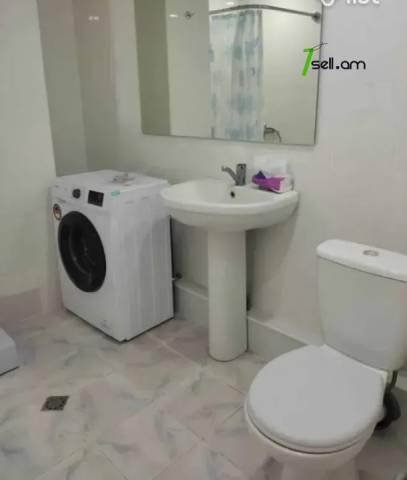 2 սենյականոց բնակարան Վիլնյուսի փողոցում, 45 ք.մ., 5/9 հարկ, կապիտալ վերանորոգված