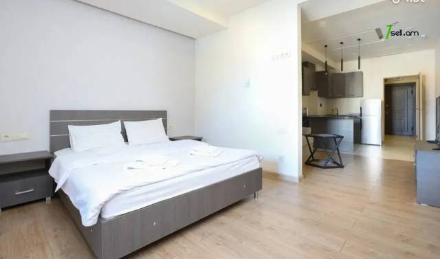 1 սենյականոց բնակարան նորակառույց շենքում Եզնիկ Կողբացու փողոցում, 39 քմ, 5/17 հարկ