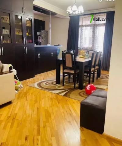 3 սենյականոց բնակարան նորակառույց շենքում Ծարավ աղբյուրի փողոցում, 96 ք.մ., բարձր առաստաղներ