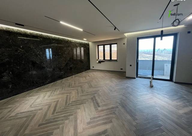 3 սենյականոց բնակարան նորակառույց շենքում Մոնթե Մելքոնյան փողոցում, 93 ք.մ., նախավերջին հարկ